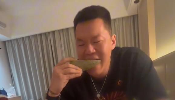 在线观看吃瓜视频,揭秘吃瓜群众的在线狂欢时光
