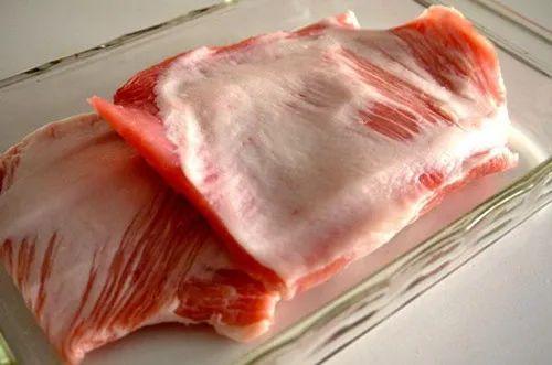 猪吃脆瓜有营养吗视频讲解,猪吃脆瓜的营养价值解析